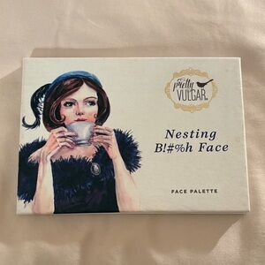 Pretty Vulgar Nesting Face Palette with Artistic Design